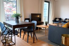 Apartamento em Lisboa - MM3 - Sofisticado com Parque Priv. e Vista Castelo