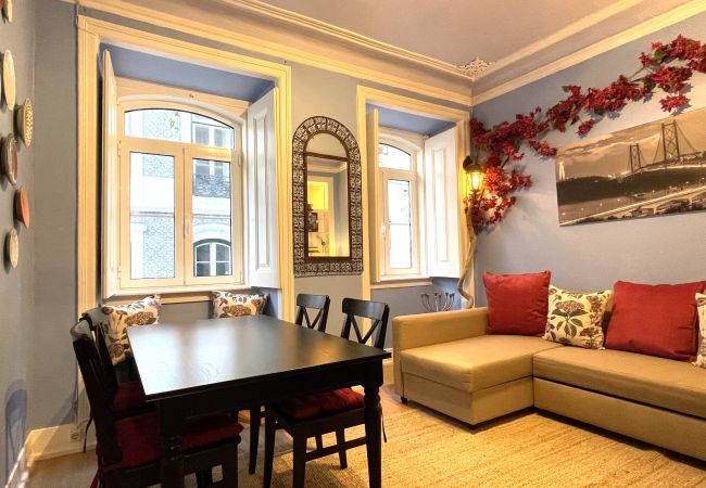 Apartamento em Lisboa - MC - Estilo Romântico no Príncipe Real!