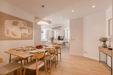 Apartment in Lisbon - A2 - Espaçoso Apartamento na Bica