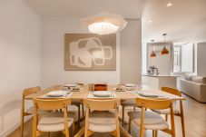 Apartment in Lisbon - A2 - Espaçoso Apartamento na Bica