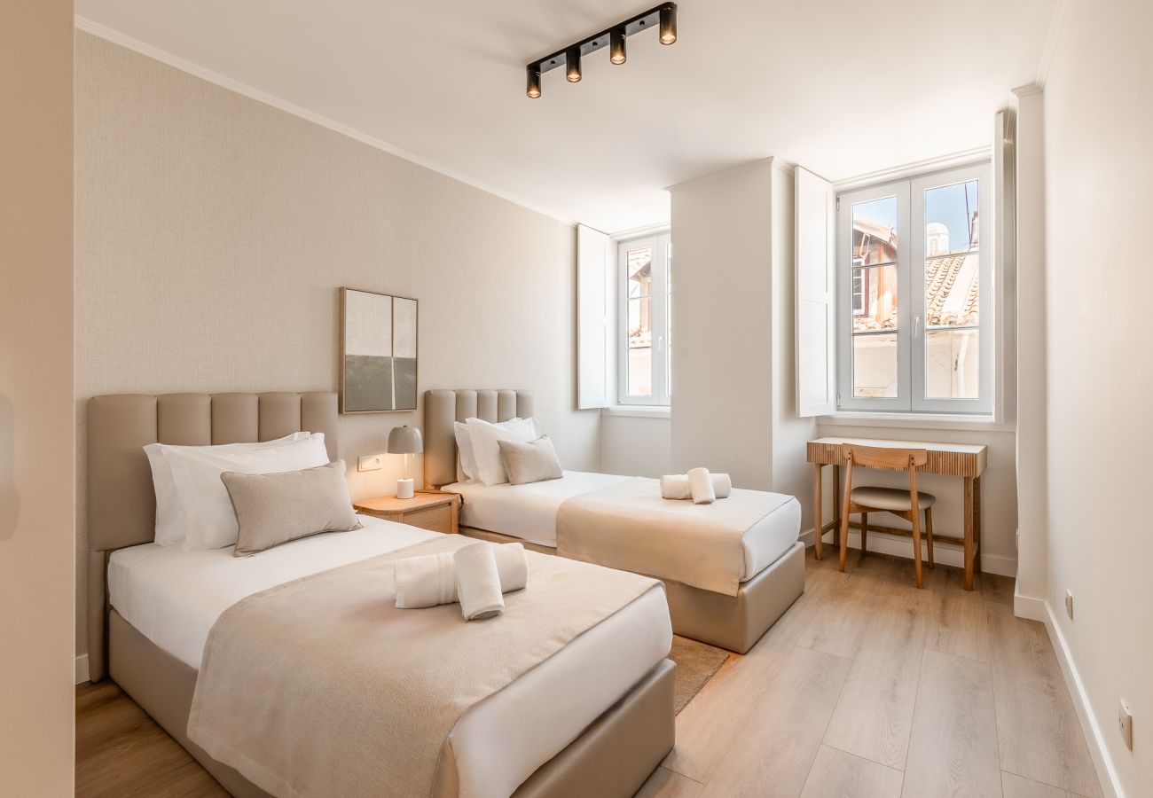 Apartment in Lisbon - A2+1 - Dois Apts no Coração da Bica