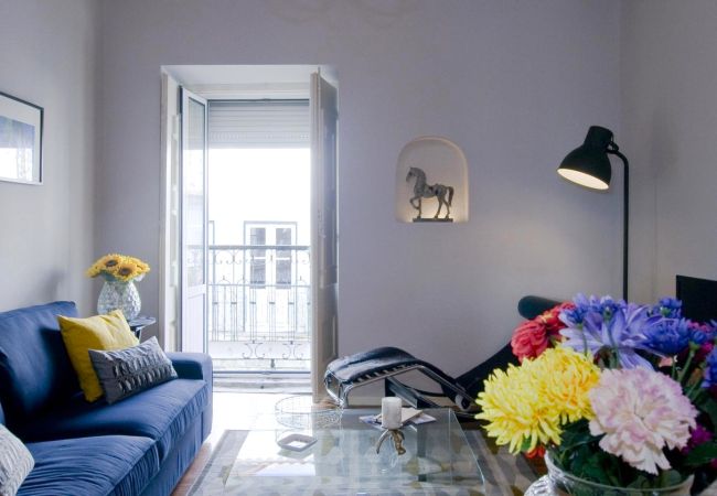 Apartment in Lisboa - PN - Em Remodelação Total!