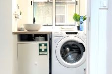 Apartment in Lisbon - S.Juliao 2E