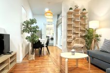 Apartment in Lisbon - SJ2D+SJ2E Spacious & Central! | 2 Apts | A/C