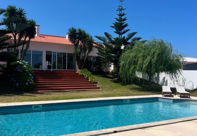 Villa in A dos Cunhados - Ref. 780409